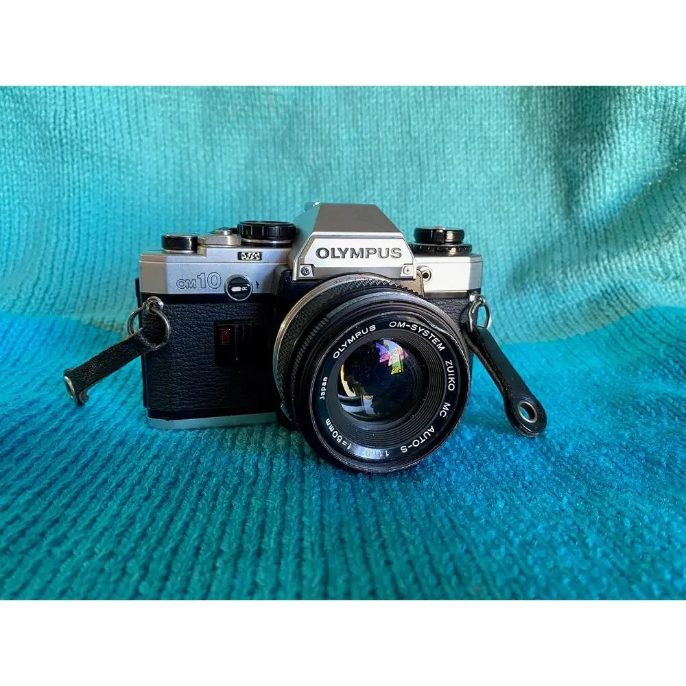 Olympus OM-10 35mm film Camera om 50mm f1.8 Lens winder
